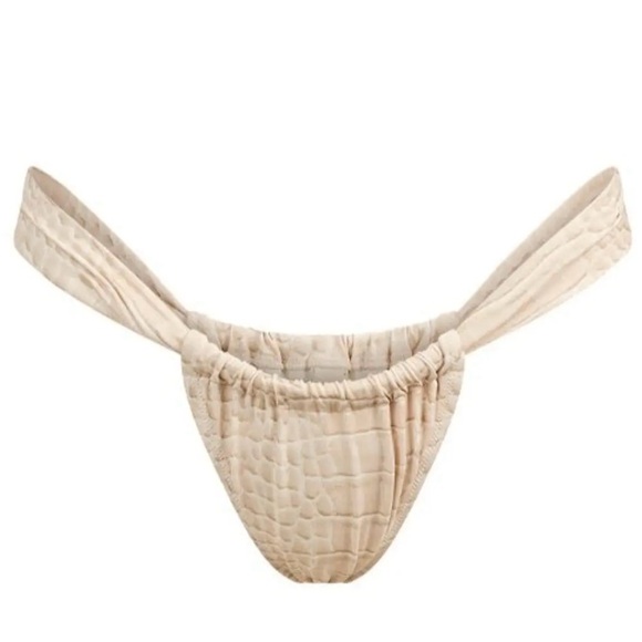 SKIMS Dune Crocodile Bikini Bottom - Picture 2 of 2